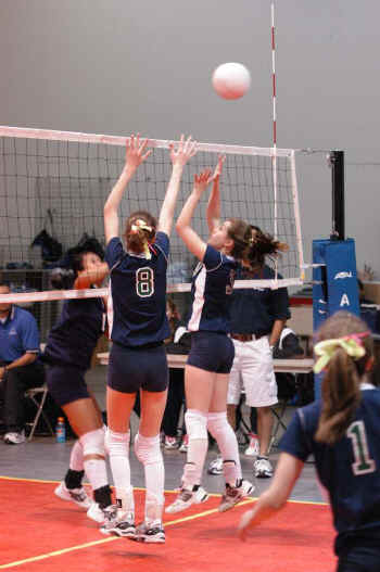 Aces v Summit 03-01-03-117.JPG (107222 bytes)