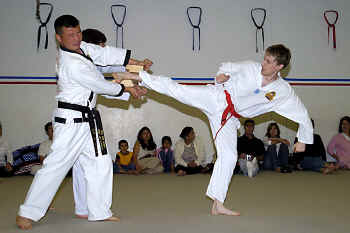 2004-05-01-134.jpg (81558 bytes)