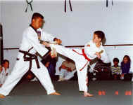 alextkd2.jpg (56402 bytes)